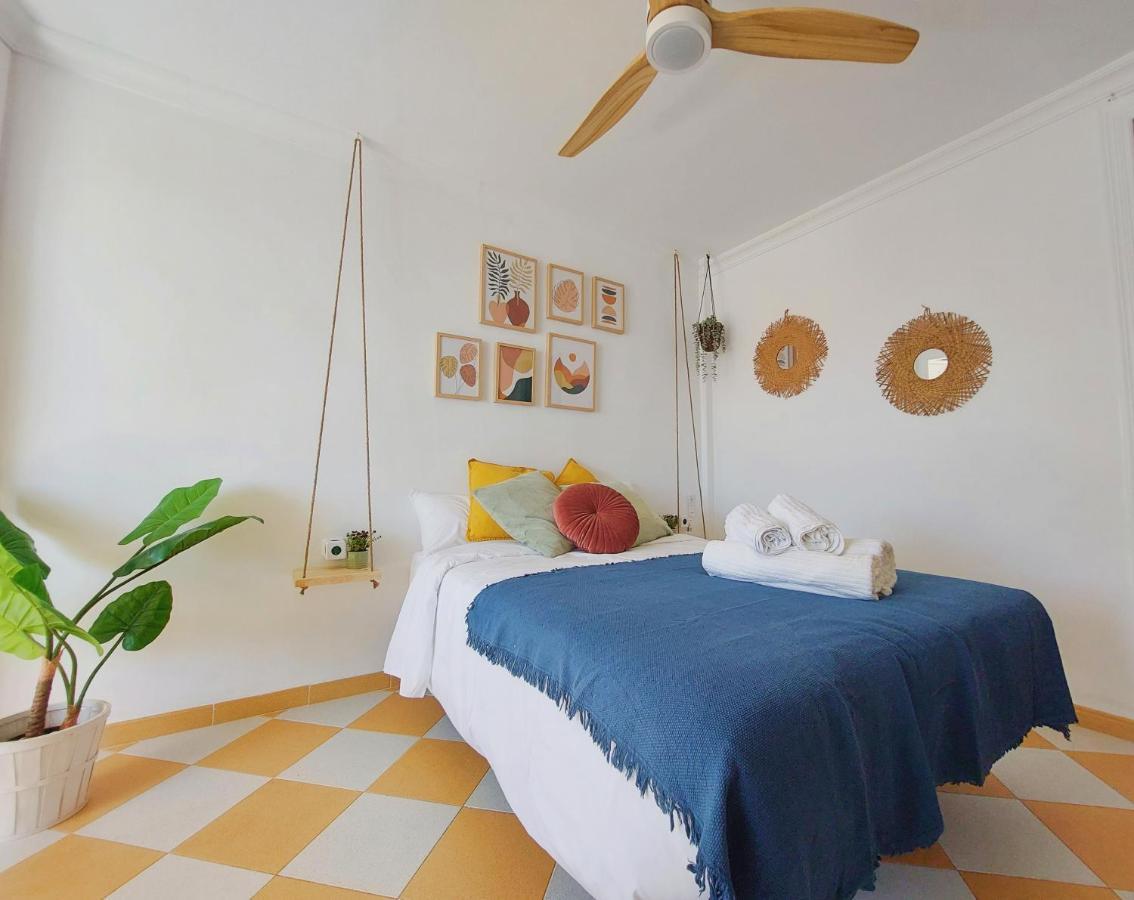 Nice And Cozy Studio At The Beachfront Benalmádena Esterno foto