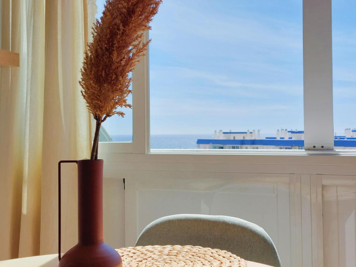 Nice And Cozy Studio At The Beachfront Benalmádena Esterno foto